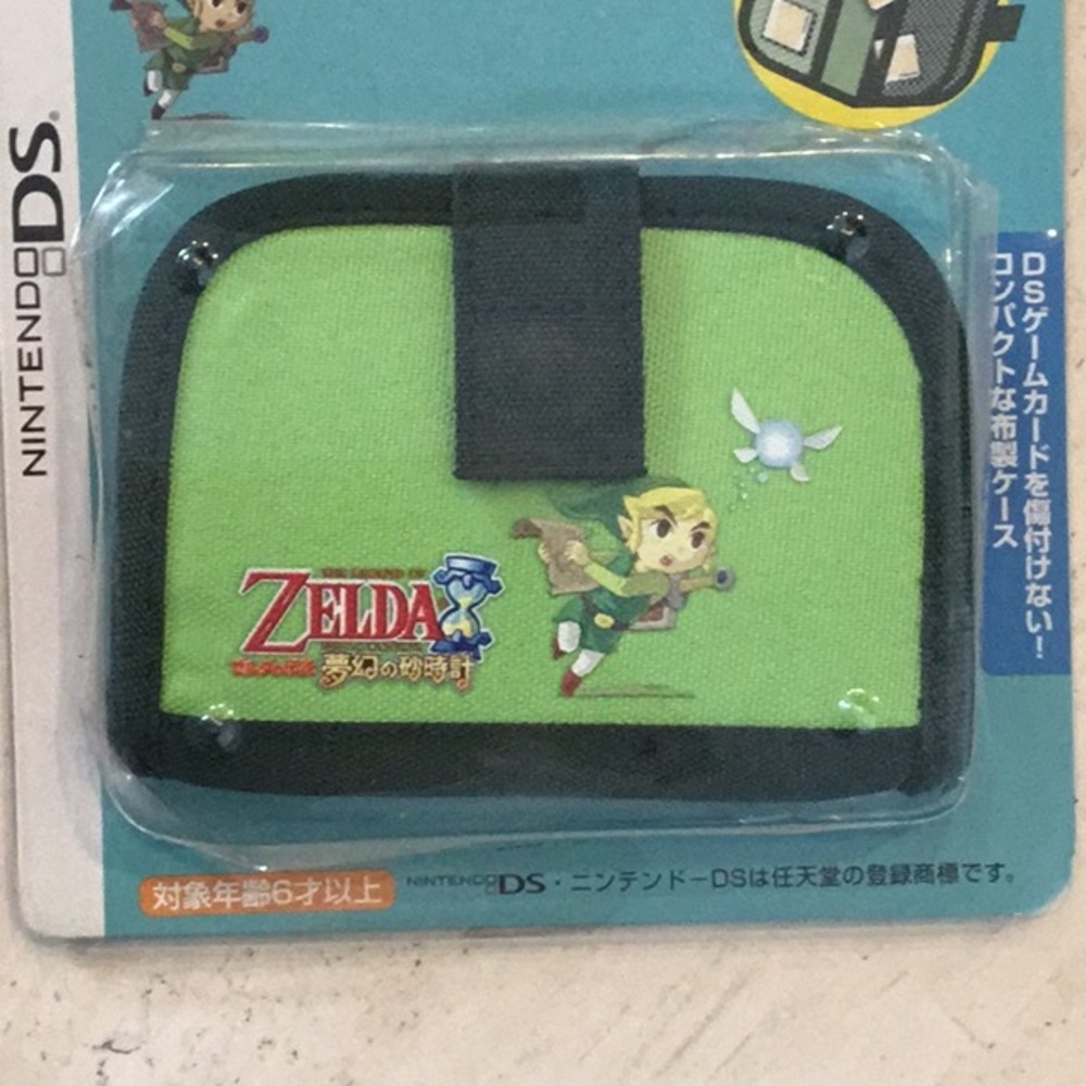 The Legend Of Zelda 2007 DS Carrying Cartridge Games Case Japanese Holder 3DS - Picture 3 of 16